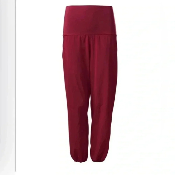 lululemon athletica Pants - Lululemon Om Pant